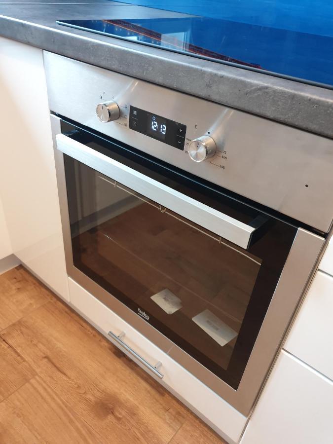 Jdk Apartamenty Legionow 50M2 5-Osobowy กาลิช ภายนอก รูปภาพ
